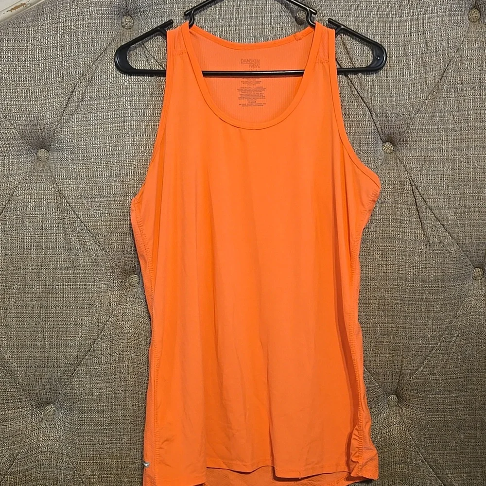 Women's Medium Danskin Dri-More Athletic Tank Tops - Picture 5 of 11